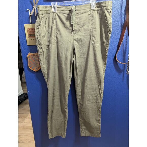 Torrid Cargo Pants - Picture 1 of 9